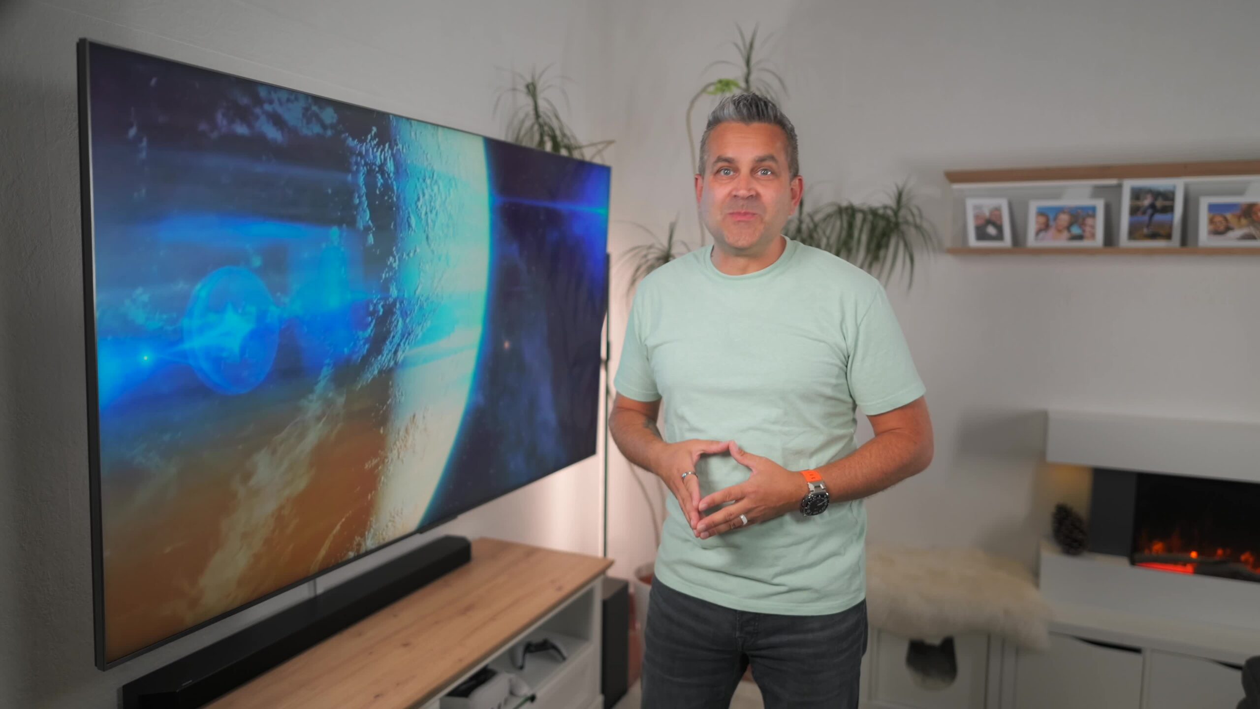 Fernseher TCL 75Q8CX7 – 75 Zoll QD-Mini-LED 4K TV – Bild 2
