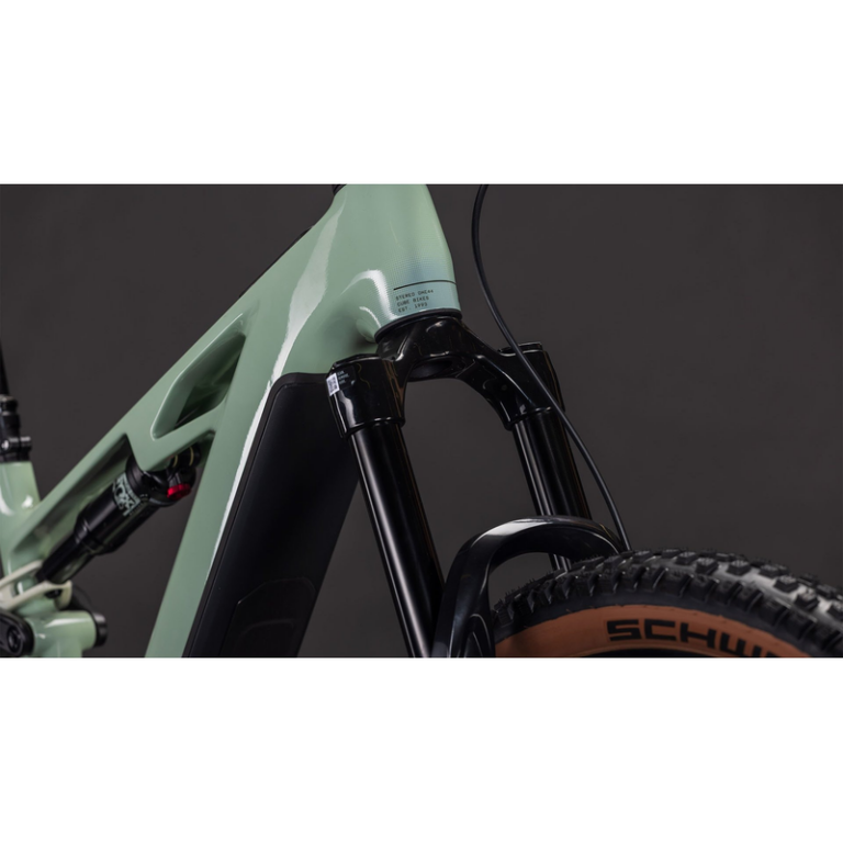 Cube Stereo Hybrid ONE44 HPC Race 800