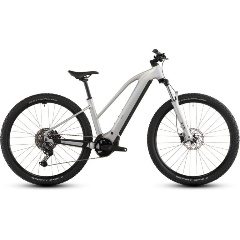 Cube Reaction Hybrid ONE 800